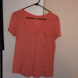 Juniors' SO favorite v-neck short sleeve pocket tee